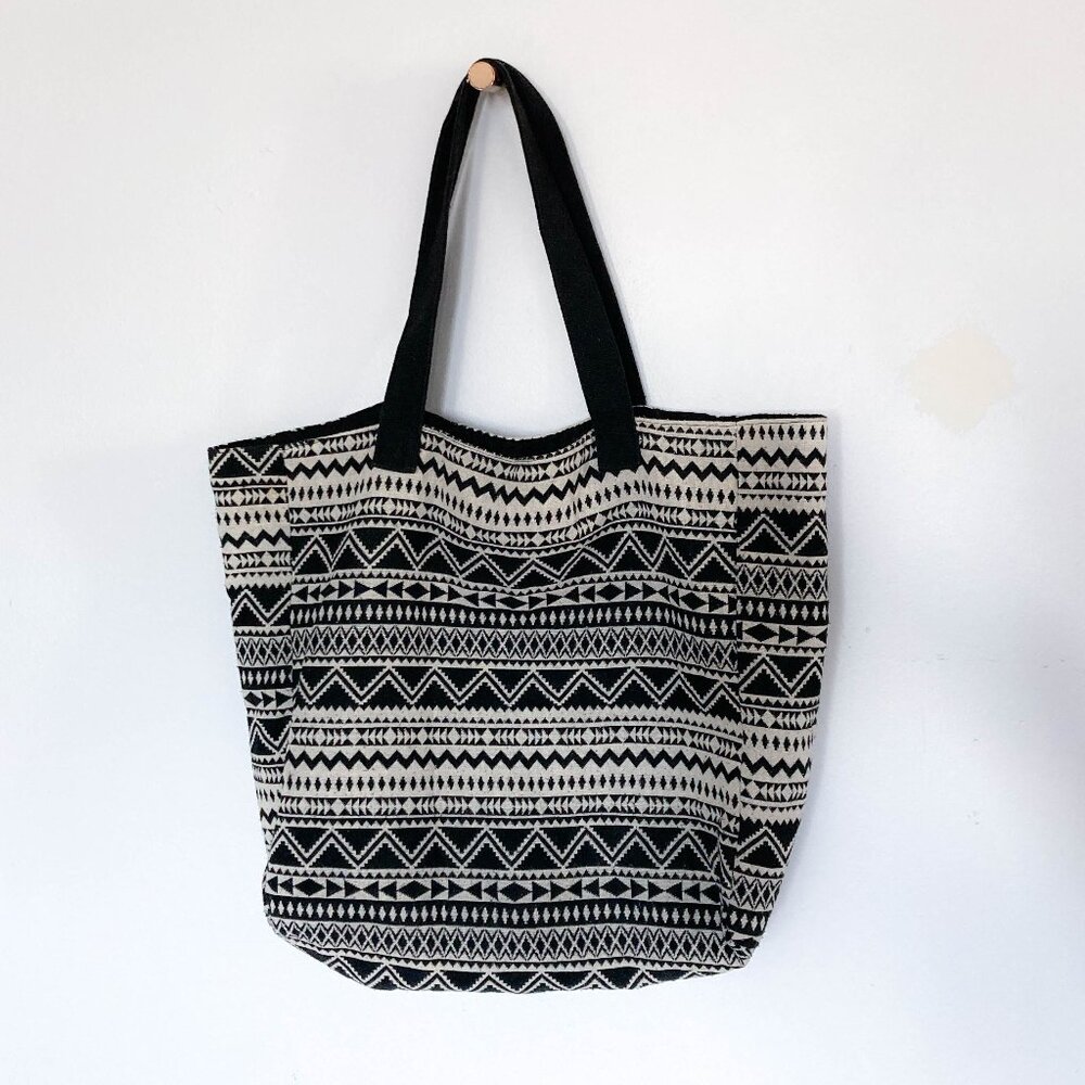 Vintage Tote bag black and white VTG